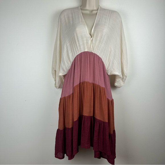 Umgee Dresses & Skirts - NWT Umgee Color Block Deep V Tied Back Tiered Mini Dress sz L Boho Beachy Gypsy